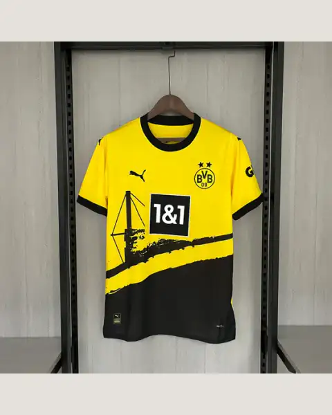 Camisa I Dortmund 23-24 Puma — foto frontal